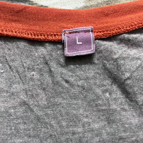 Cute Asymmetrical T Shirt - Picture 3 of 6